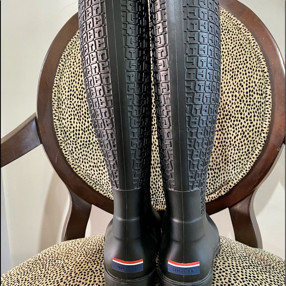 ❌Sold❌Tommy Hilfiger Rainboots - Picture 5 of 12